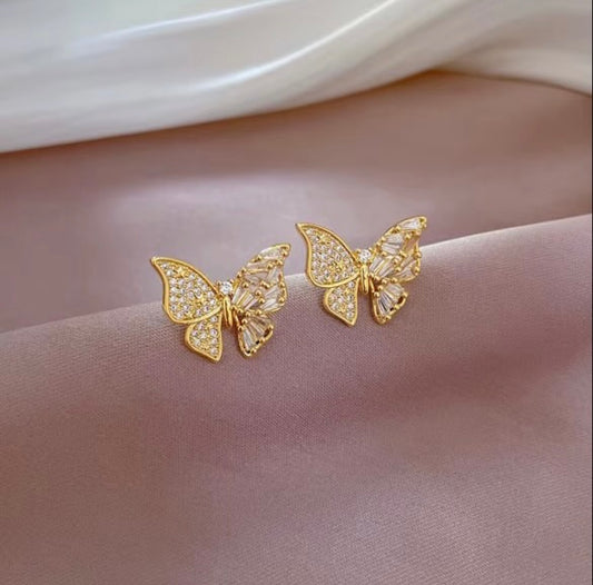 Elegant Butterfly Jewelry Set – CZ Stud Earrings & Stainless Steel Necklace
