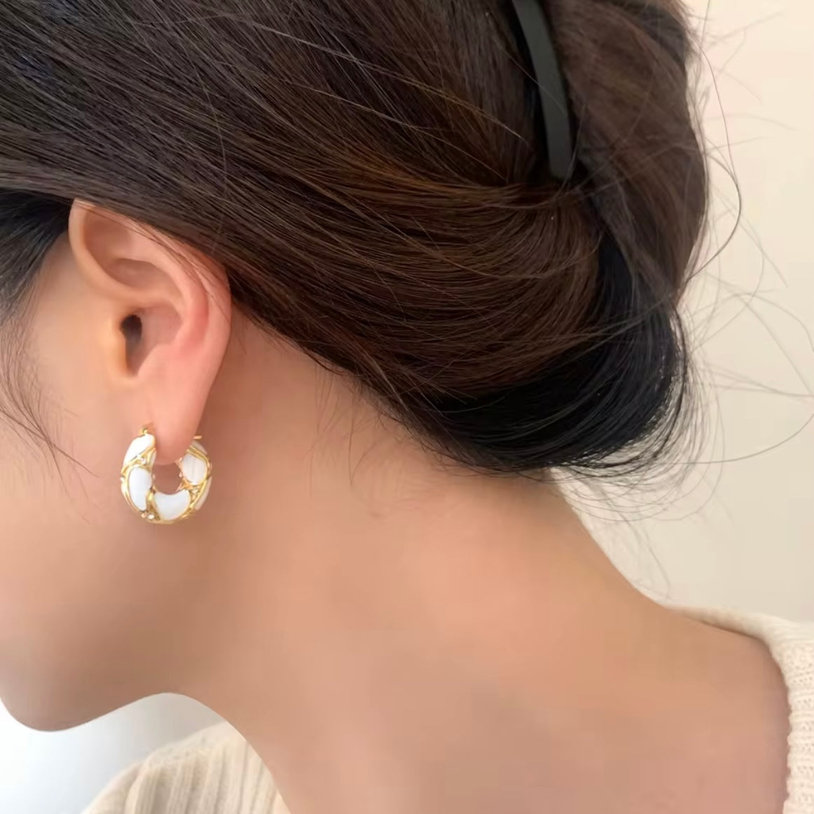 Metal Texture hoop earrings